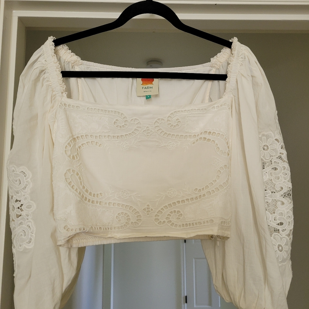 FARM Rio Cream Embroidered Boho Peasant Blouse